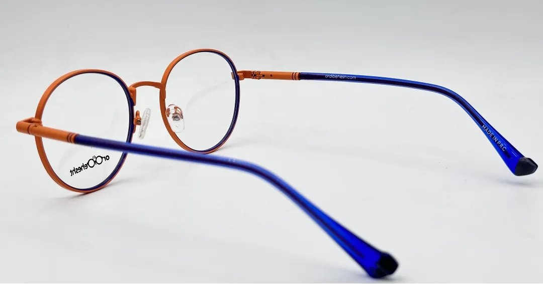 خرید عینک طبی و آفتابی مد روز 1404 | تنوع و کیفیت در عینکهای اردیبهشت خرید عینک طبی و آفتابی مد روز 1404 | تنوع و کیفیت در عینکهای اردیبهشت