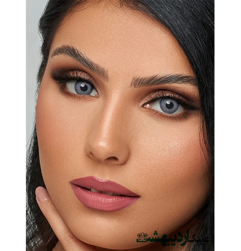 لنز رنگی دهبsabrin grey