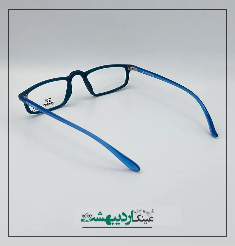 عینک طبی نزدیک بین
