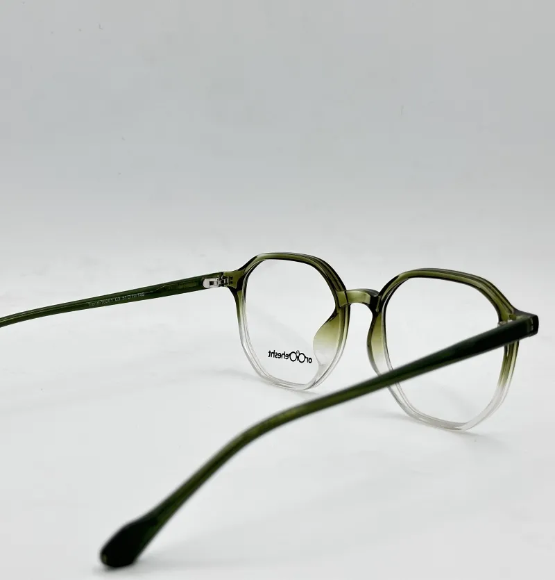 اردیبهشت عینک