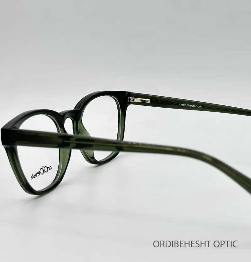 عینک طبی اسپرت کائچویی اردیبهشت مدل BOLD20130