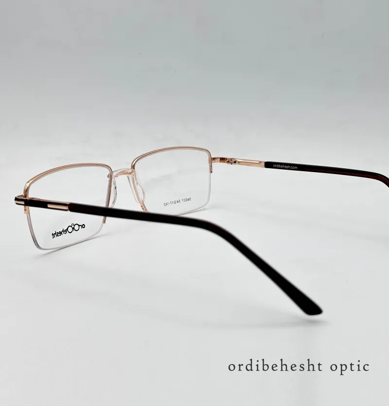 عینک طبی اردیبهشت