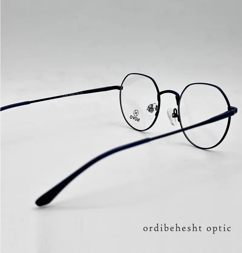 عینک طبی چند ظلعی